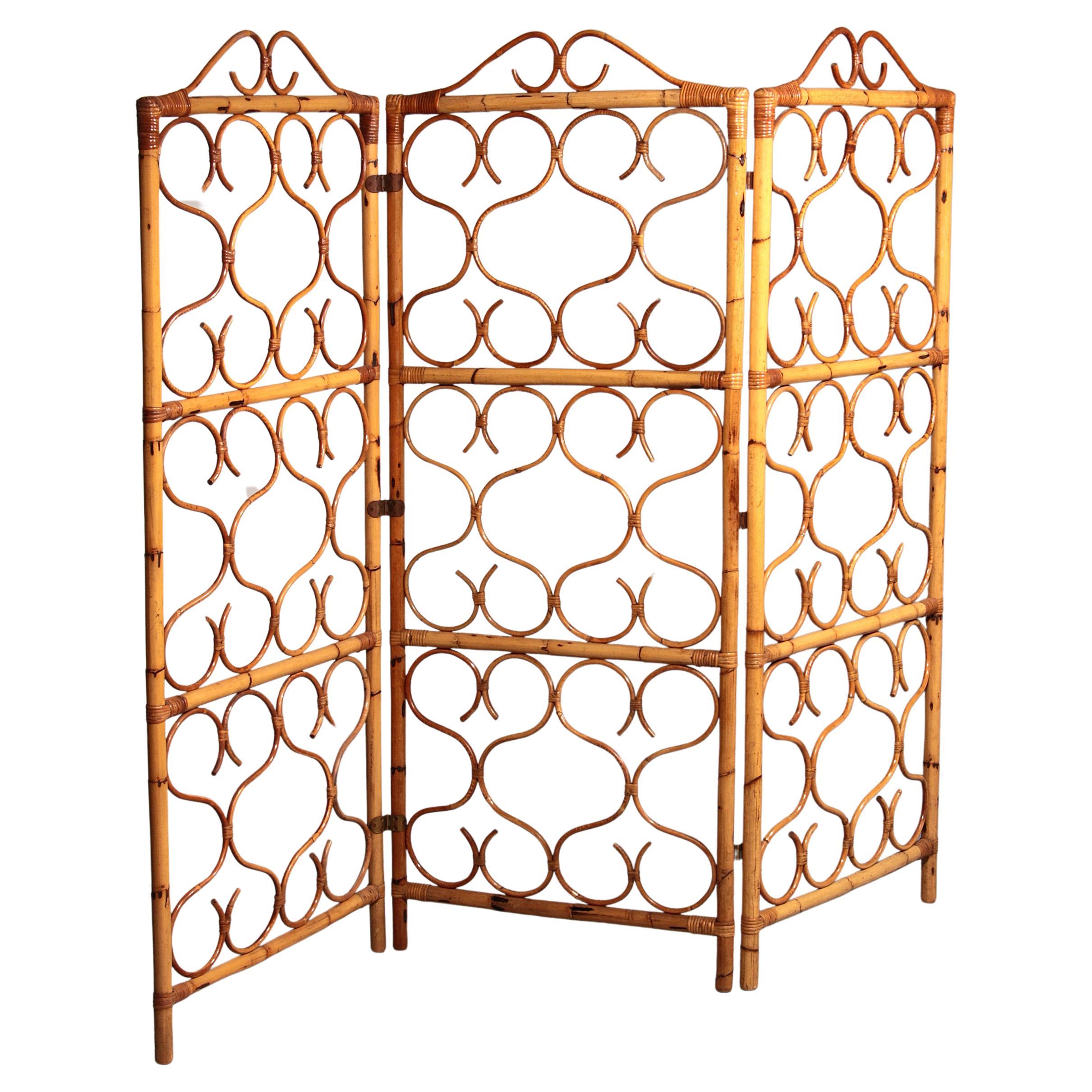Vintage Rattan room divider or room divider made in Italy 1960
