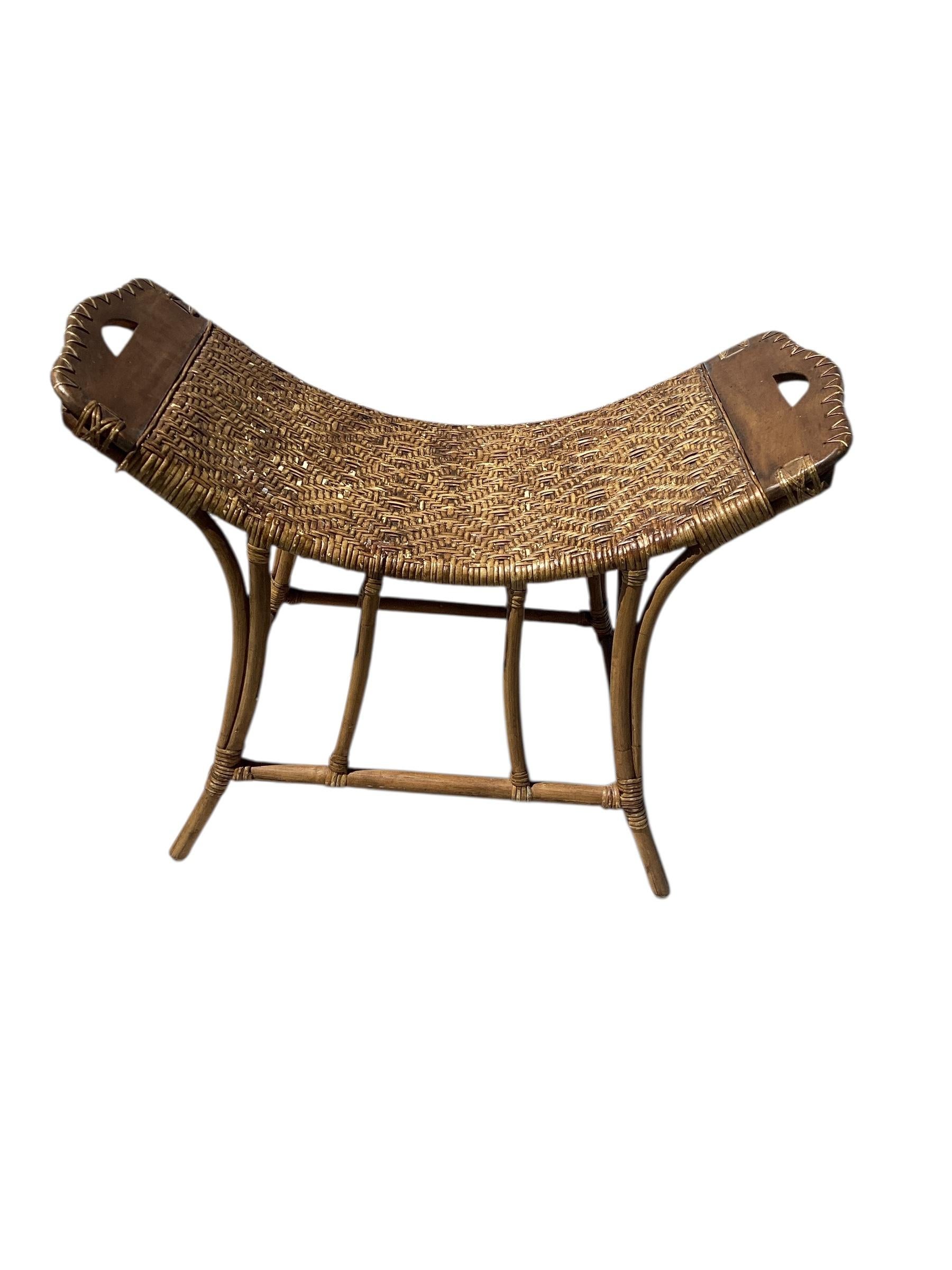 Rotin Banc vintage en rotin en vente