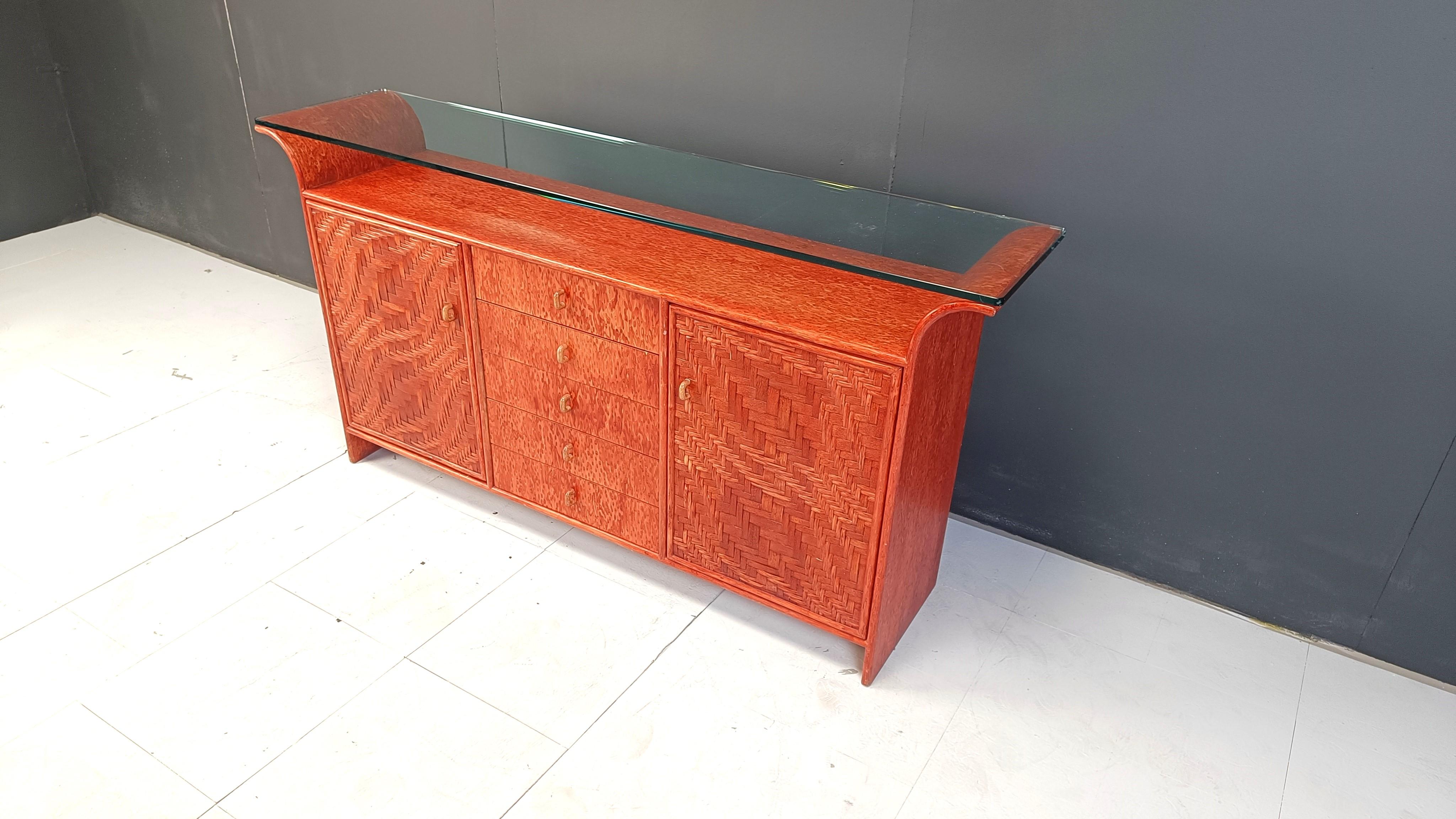 Credenza in rattan vintage, anni '70 in vendita 2