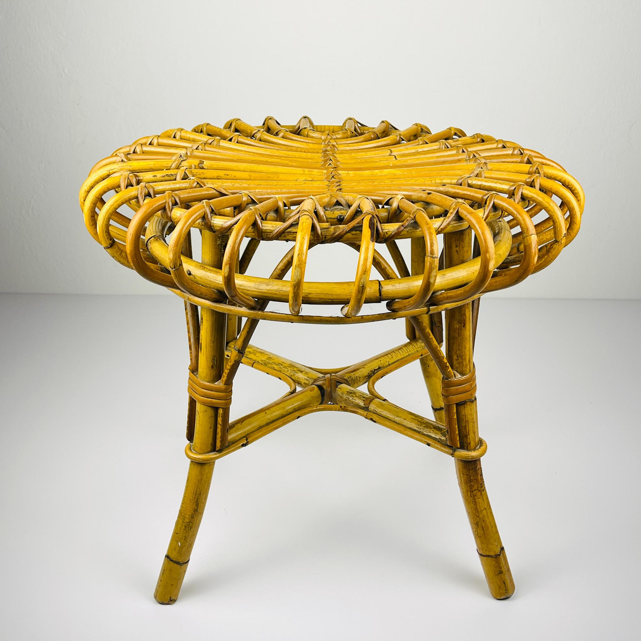 Vintage-Hocker aus Rattan von Franco Albini, Italien, 1960er Jahre (Italienisch) im Angebot