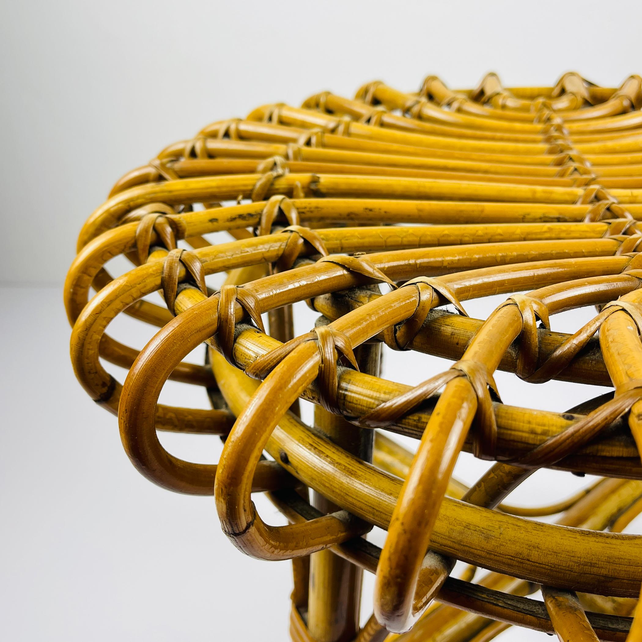 Vintage-Hocker aus Rattan von Franco Albini, Italien, 1960er Jahre (20. Jahrhundert) im Angebot