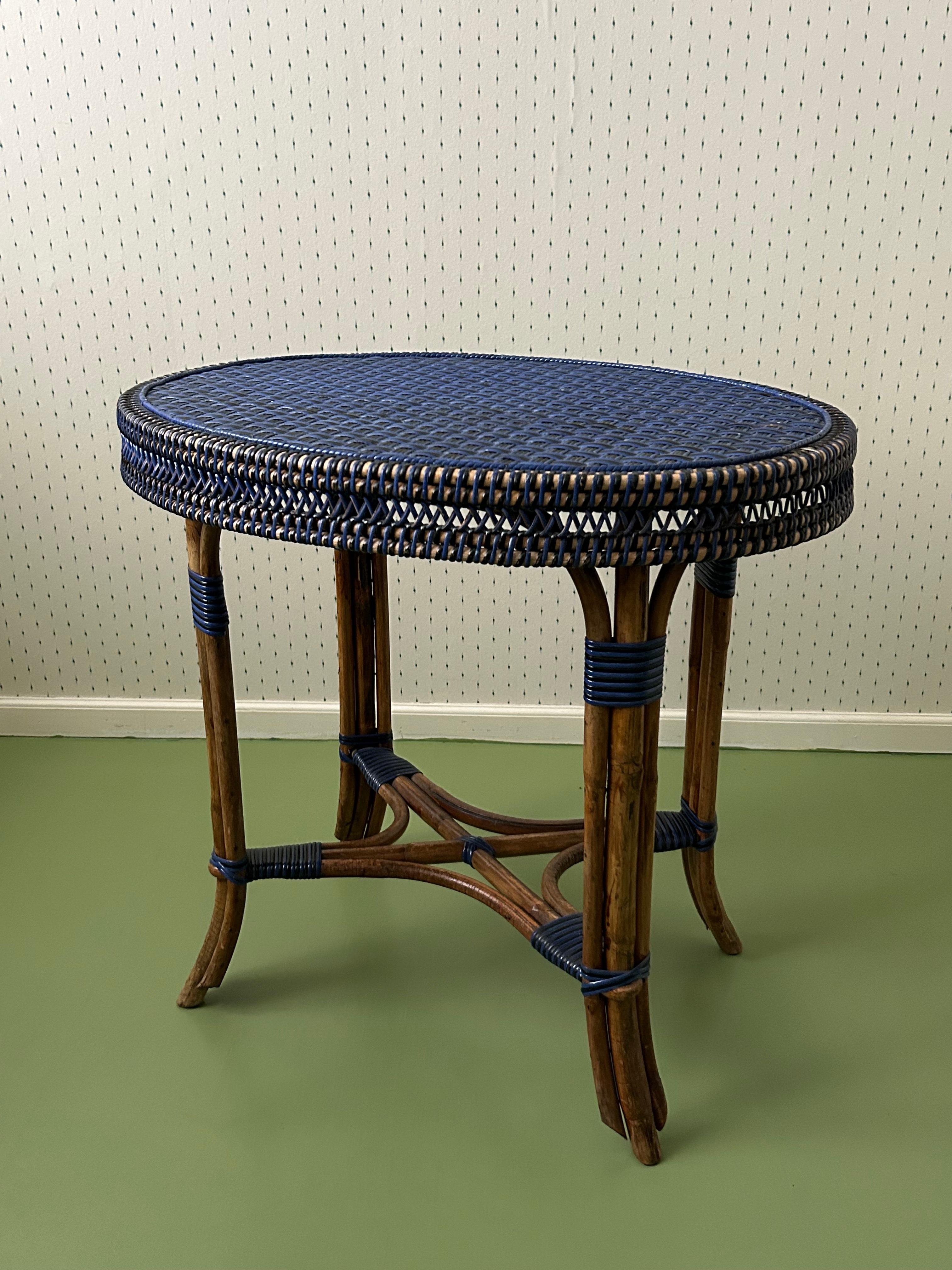 Vintage Rattan Table in Black and Blue, France, Early 20th Century For Sale 1