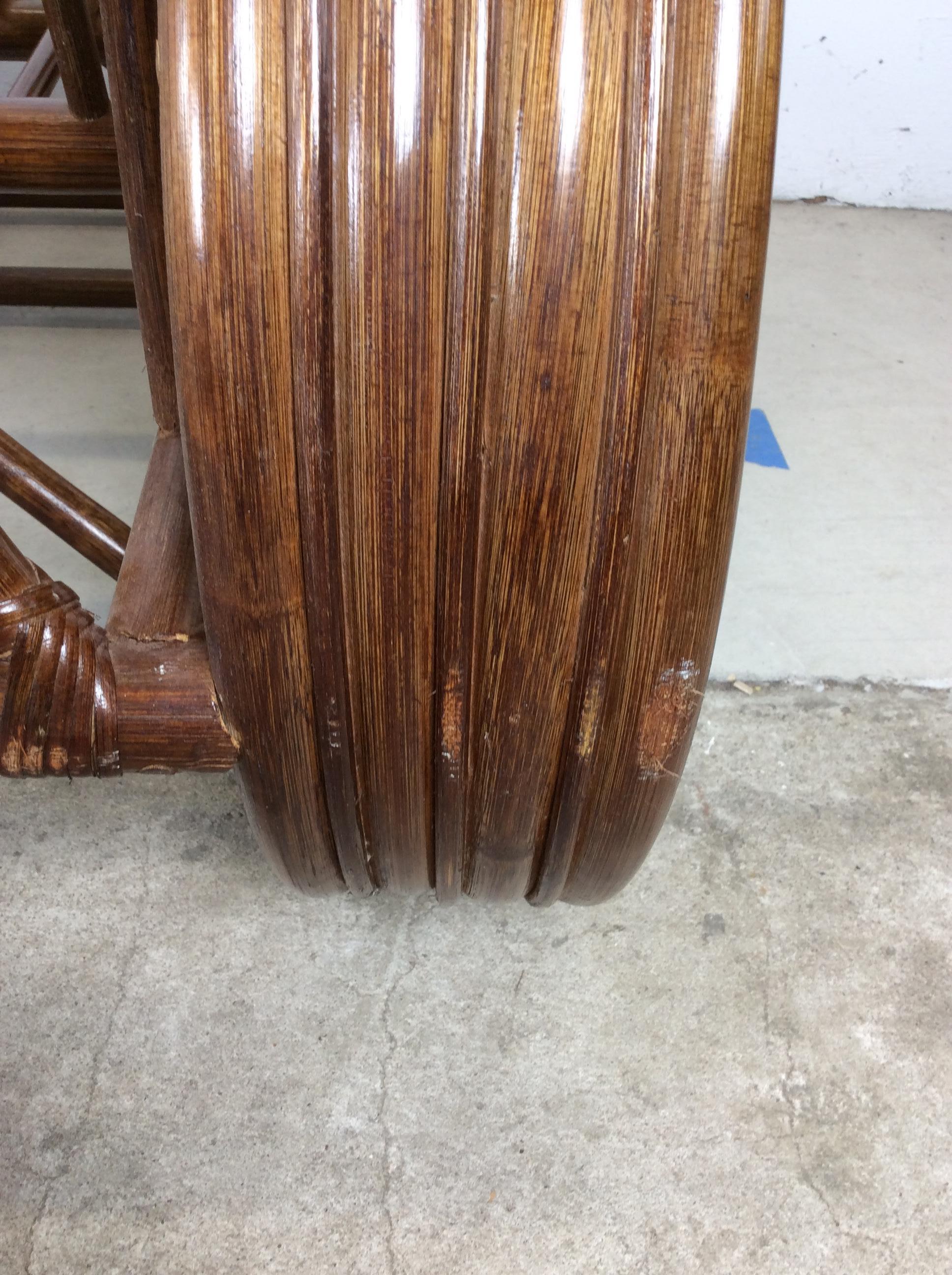 Canapé trois places en rotin vintage avec structure en vente 10