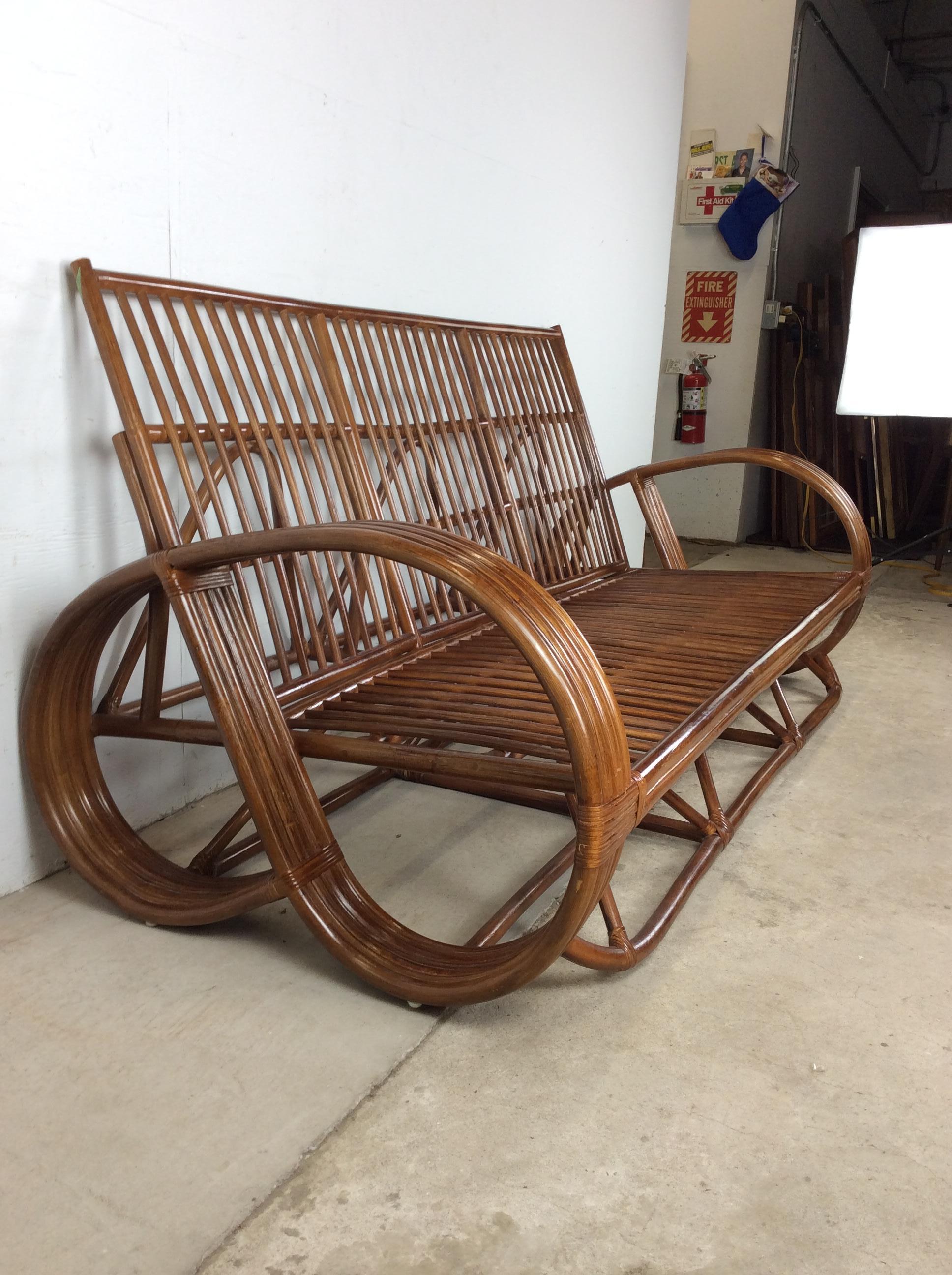 Canapé trois places en rotin vintage avec structure en vente 2