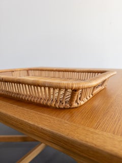 Bandeja vintage de ratán de Artek, Finlandia, años 50-60