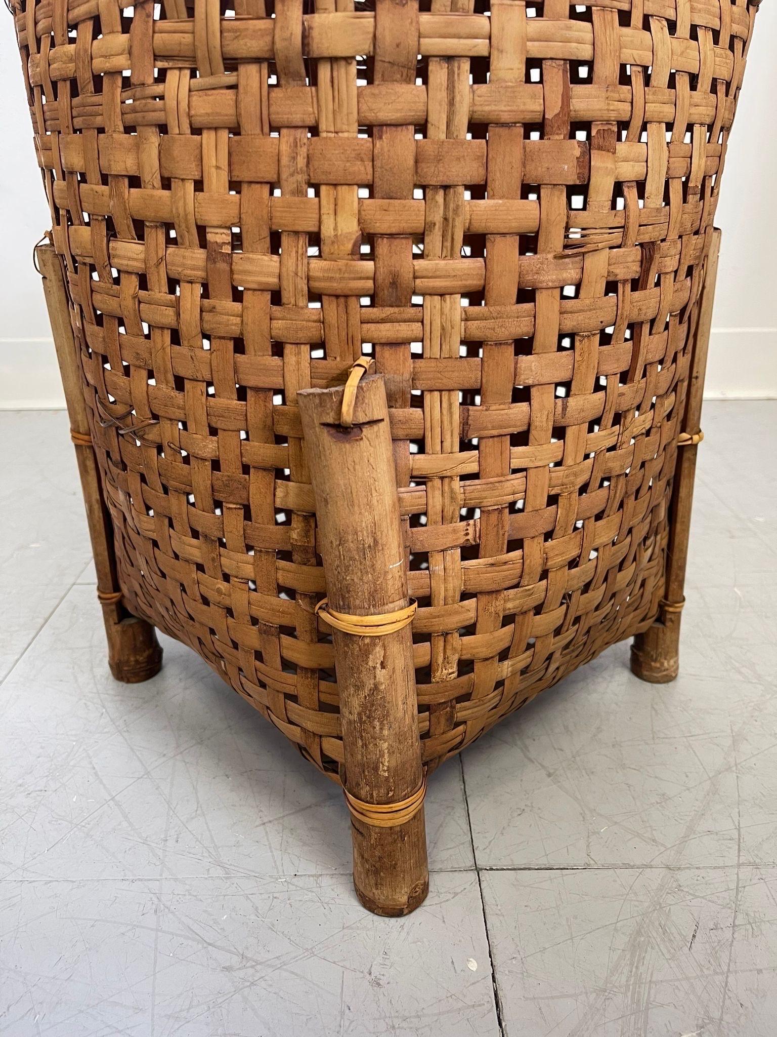 Vintage Rattan Woven Basket In Good Condition For Sale In Seattle, WA