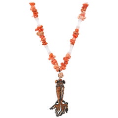 Collier pendentif Koi Fish vintage articulé en émail cloisonné et perles de corail brut et de perles