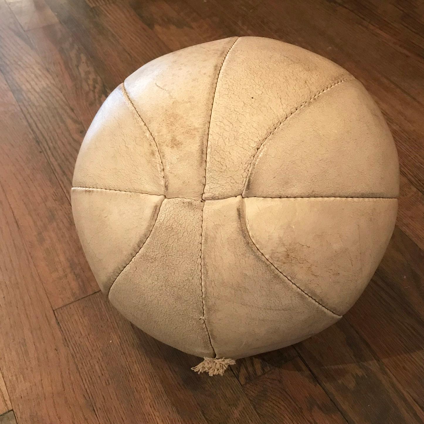 American Vintage Rawlings White Leather Medicine Ball