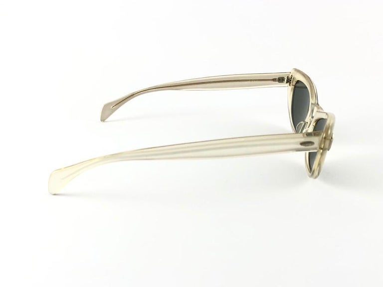 Vintage Ray Ban Alita Cat Eye 1950 Mid Century Pearled B&L USA Sunglasses For Sale 5