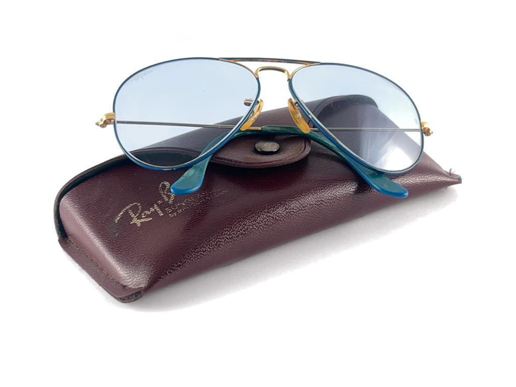 Vintage Ray Ban Aviator Flying 58 Colors Blaue B&L-Sonnenbrille mit wechselbaren Linsen, Vintage für Damen oder Herren im Angebot