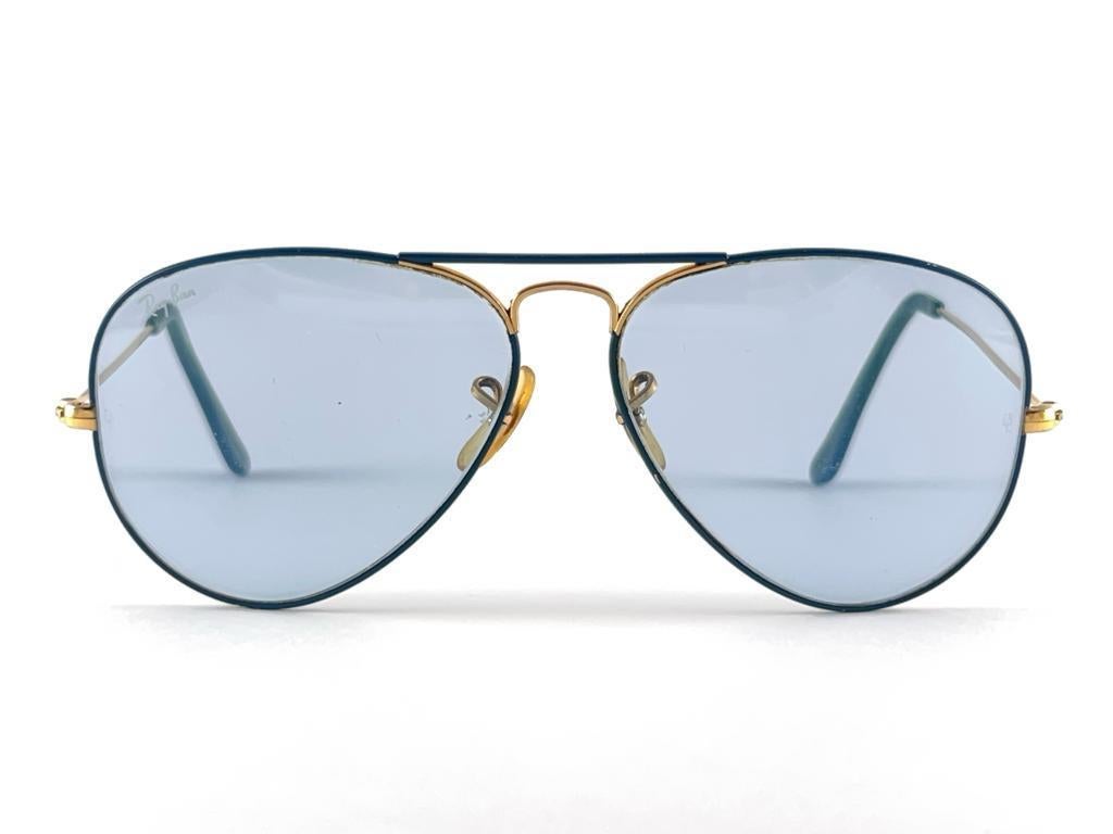 Vintage Ray Ban Aviator Flying 58 Colors Blue Changeable Lenses B&L Sunglasses For Sale 4