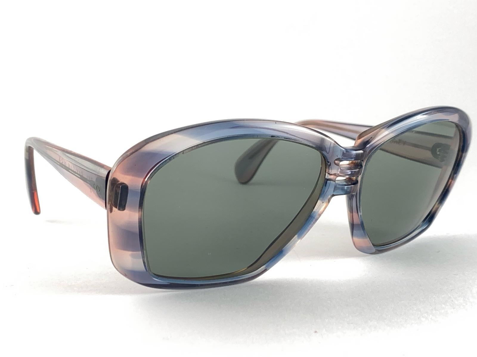 Women's or Men's Vintage Ray Ban Bausch & Lomb Sydney Translucent Grey Made in USA Sunglasses For Sale