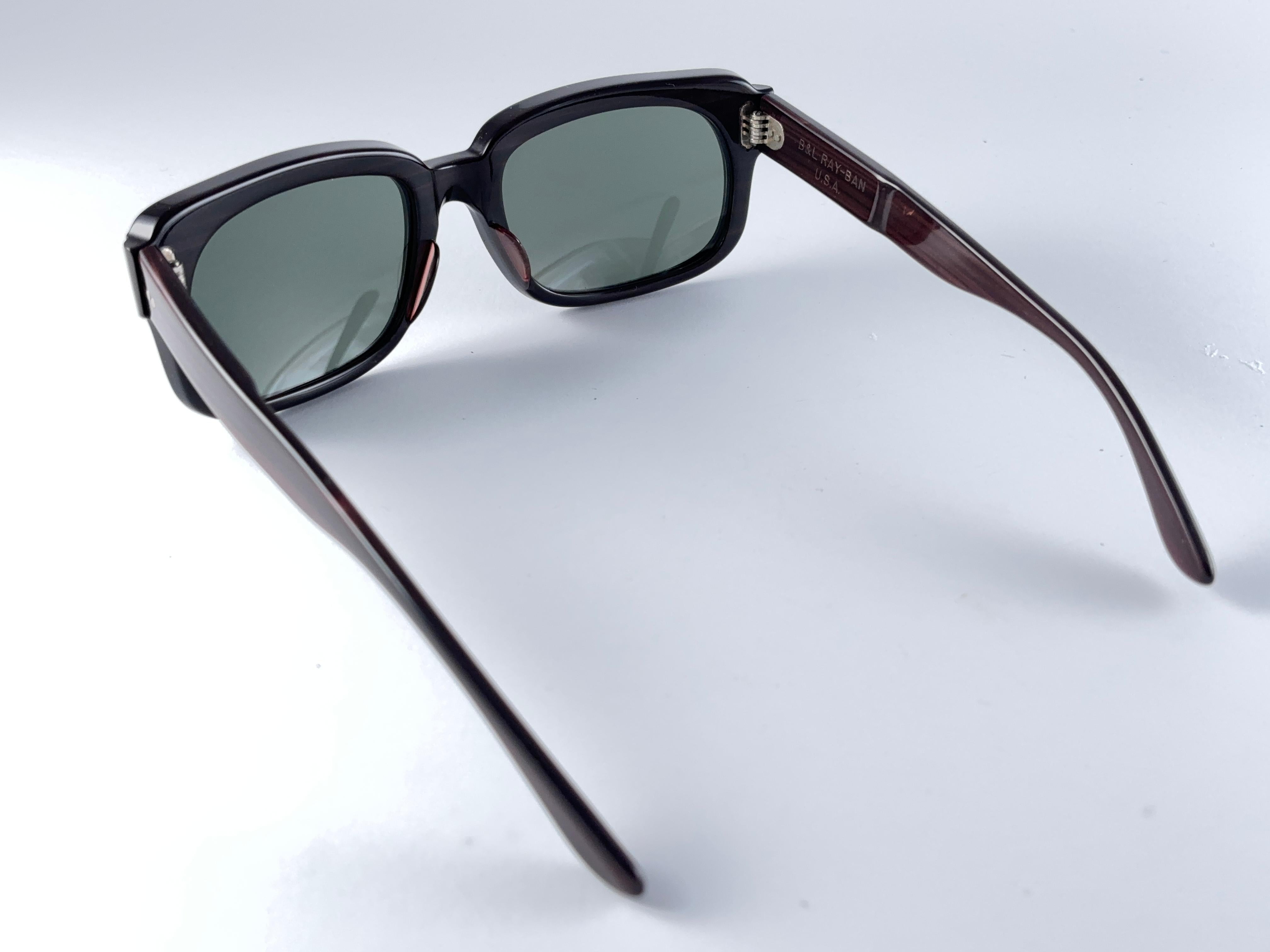Gray Vintage Ray Ban Bengal 1960'S Rosewood Midcentury Grey Lenses Usa B&L Sunglasses For Sale