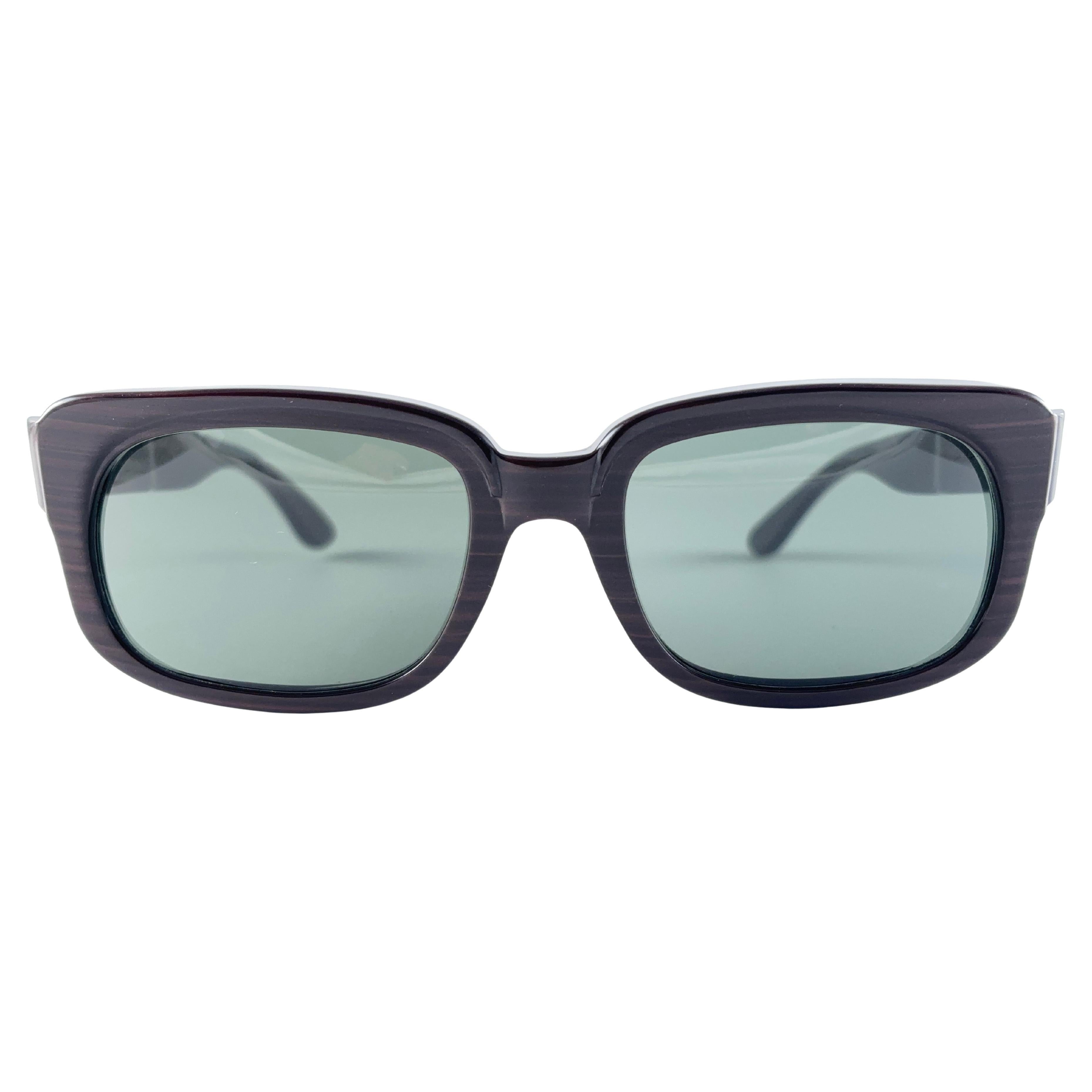 Vintage Ray Ban Bengal 1960'S Rosewood Midcentury Grey Lenses Usa B&L Sunglasses For Sale