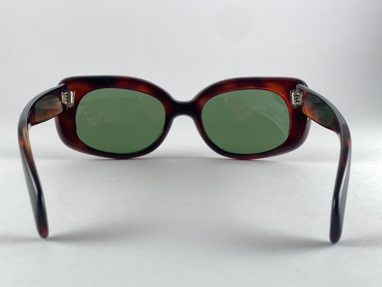 Lunettes de soleil vintage Ray-Ban Buena 1960's Mid Century Tortoise G15 Lens B&L USA Unisexe en vente