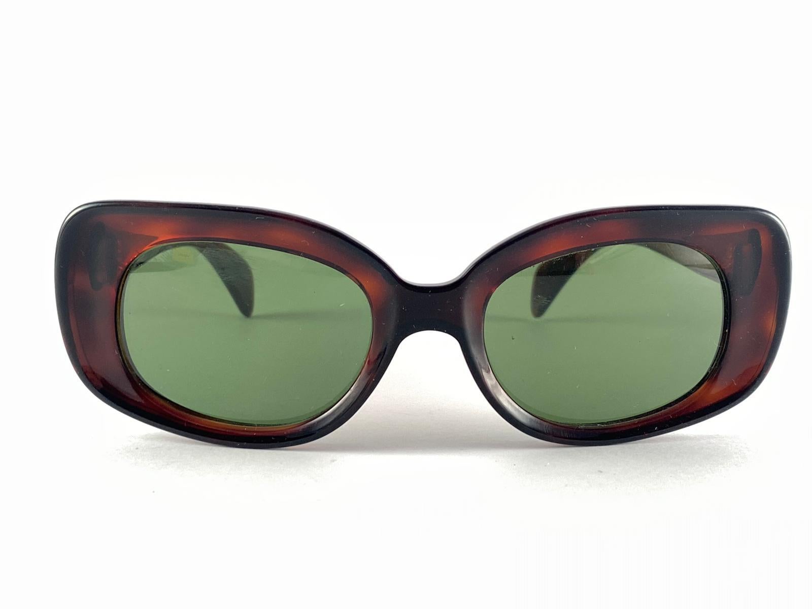 Lunettes de soleil vintage Ray-Ban Buena 1960's Mid Century Tortoise G15 Lens B&L USA en vente 1