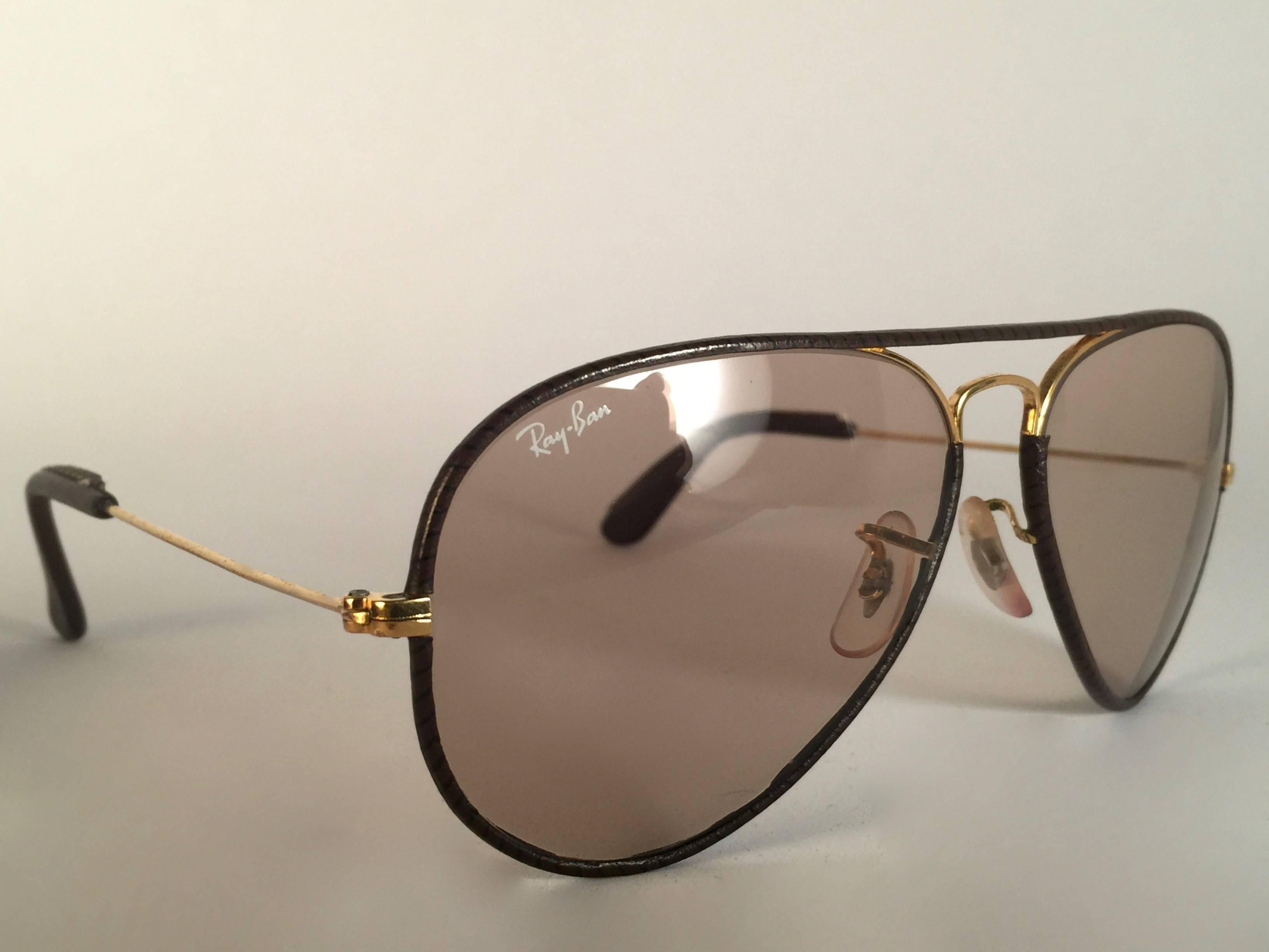 Vintage Ray Ban Leders Aviator Tabakleder 58' B&L Sonnenbrille, Vintage (Braun) im Angebot