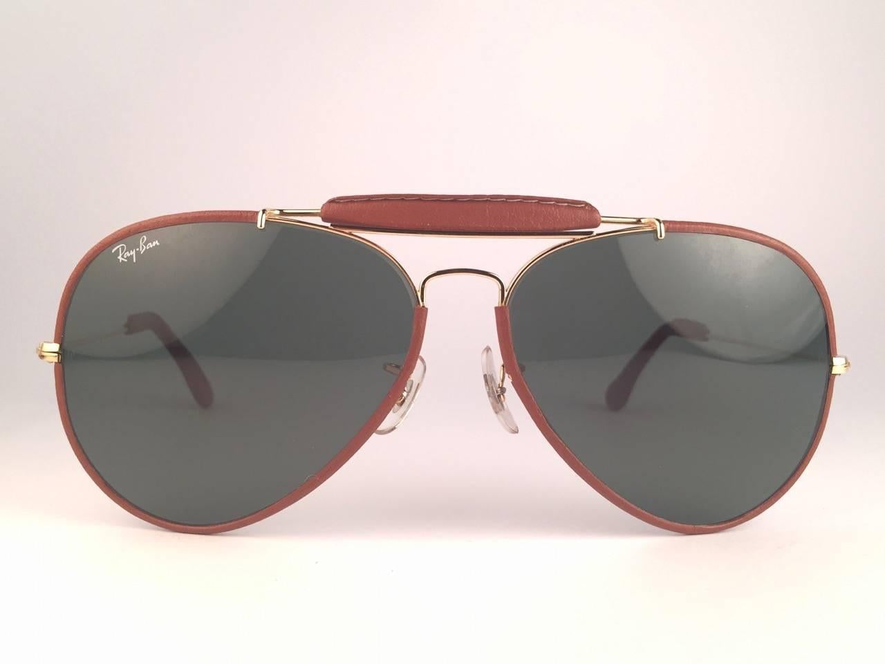 Marron Lunettes de soleil vintage Ray Ban Leathers Outdoorsman 58Mm G15 en vente