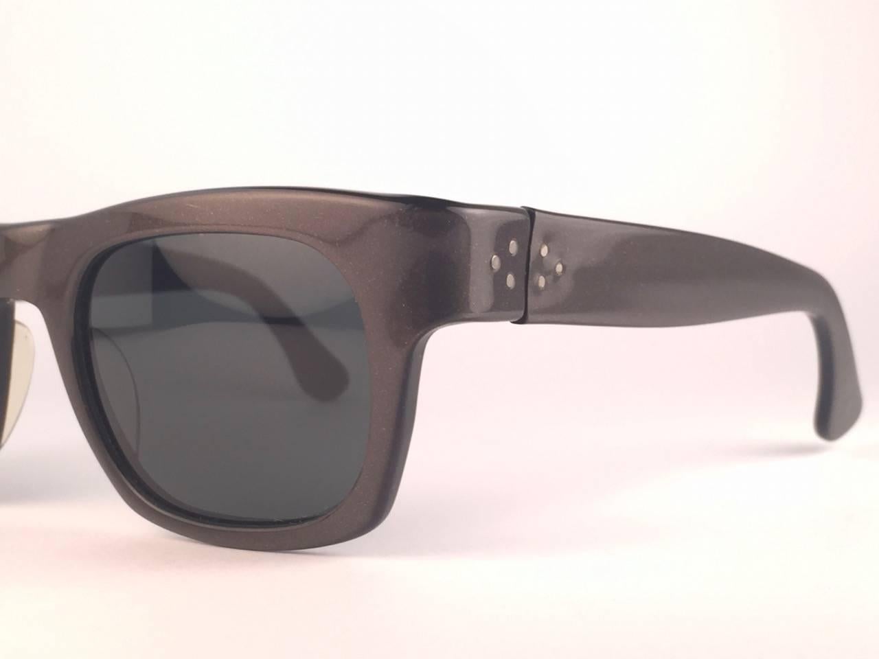 Vintage Ray Ban Plainsman Grey  1960's Mid Century G15 Lens USA B&L Sunglasses In New Condition In Baleares, Baleares