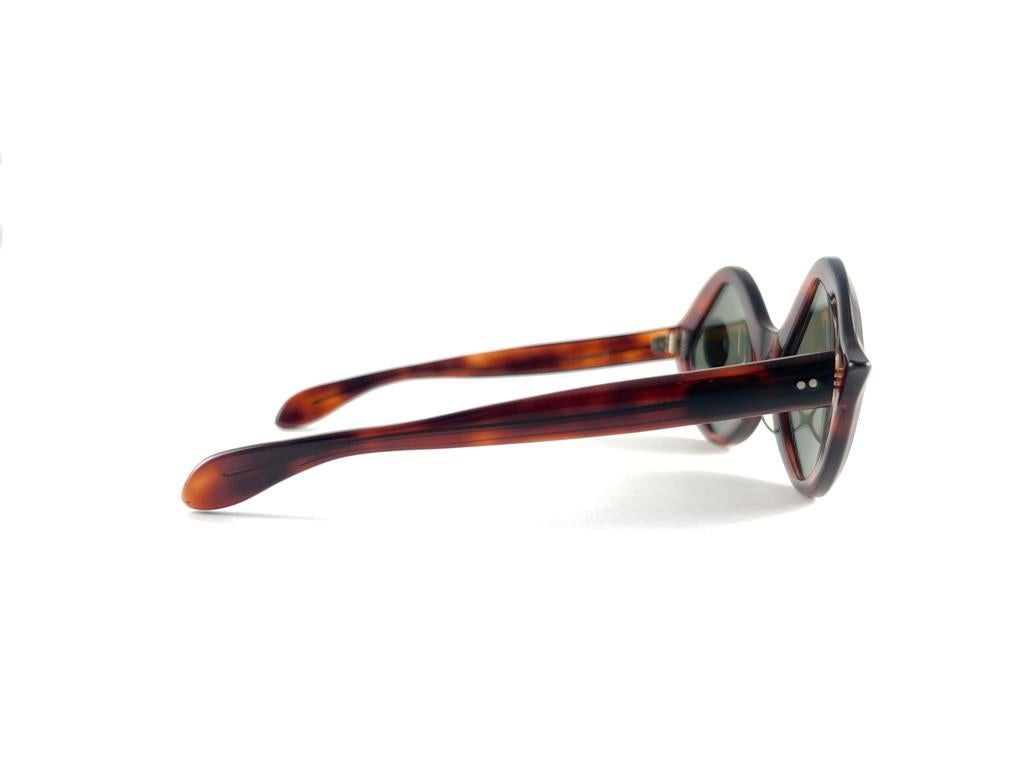 Vintage Ray Ban Tamarin Tortoise 1960's Mid Century G15 Lens USA B&L Sunglasses For Sale 1