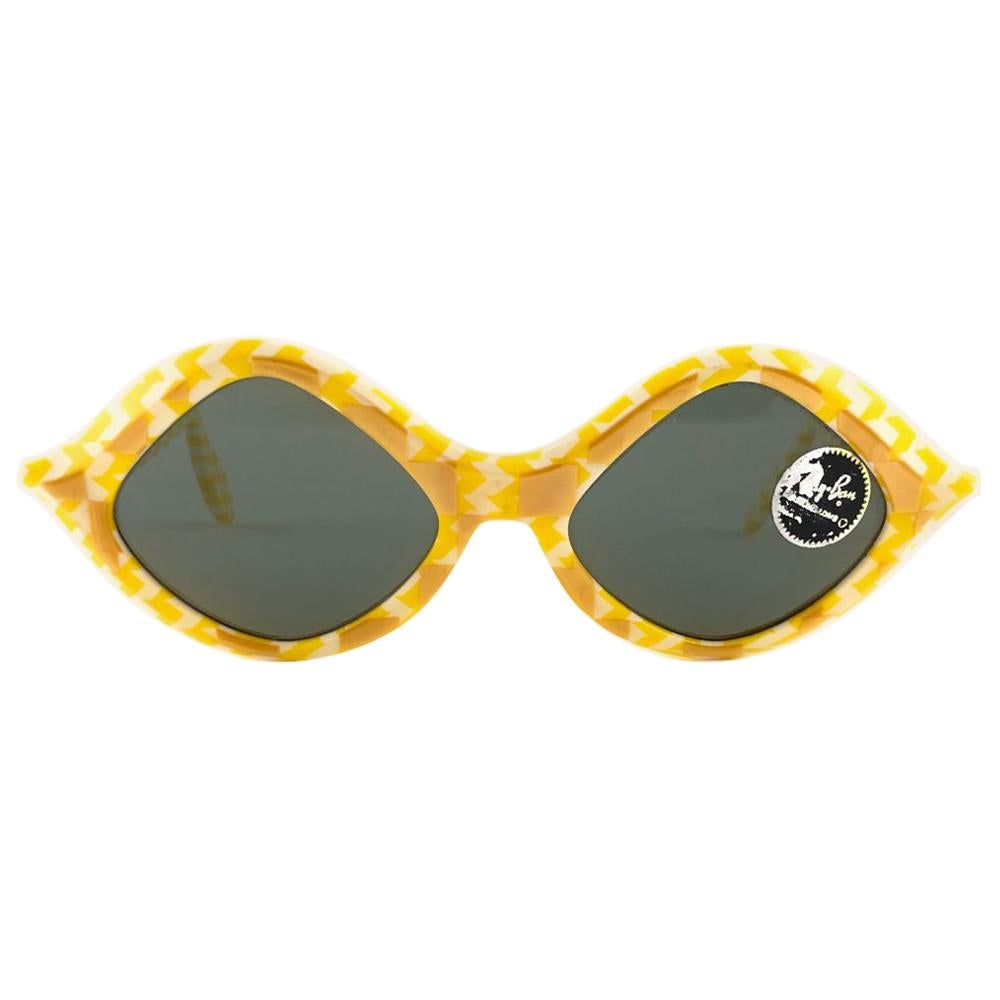 Ray Ban - Lunettes de soleil vintage jaune aigue-marine à monture G15, années 1960, USA B&L en vente