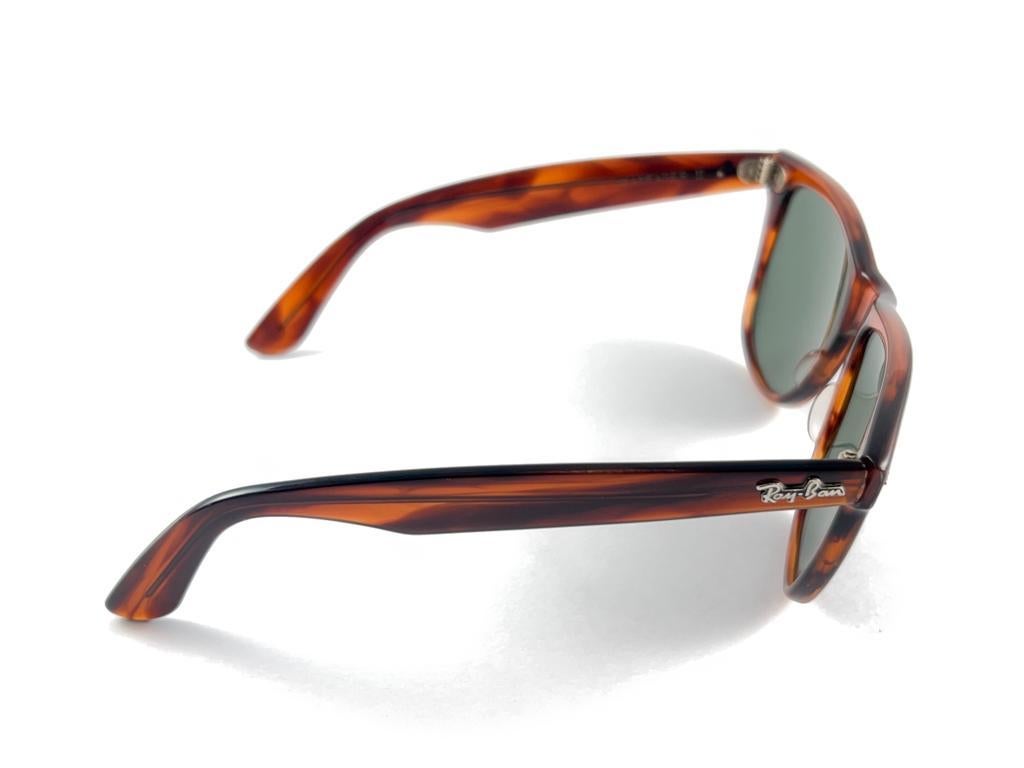 Vintage Ray Ban The Wayfarer II Schildpatt G15 Graue Linsen USA 1980er Jahre Sonnenbrille im Angebot 4