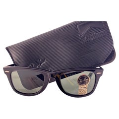 Vintage Ray Ban The Wayfarer Marlboro Edition G15 Lens USA 1991 Sunglasses