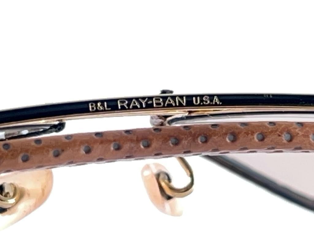 Vintage Ray Ban Vintage Tan Perforiertes Leder Aviator 62MM B&L Sonnenbrille, Vintage im Angebot 7