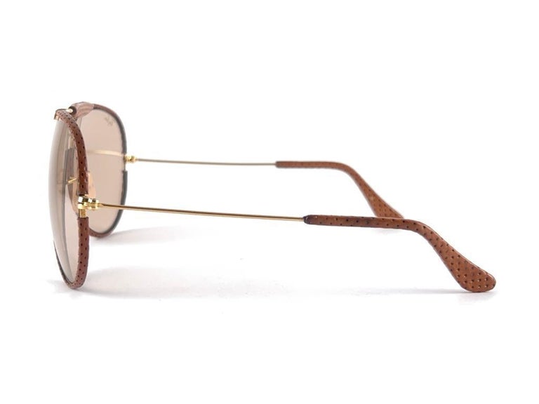Vintage Ray Ban Vintage Tan Perforated Leathers Aviator 62MM  display picture 3
