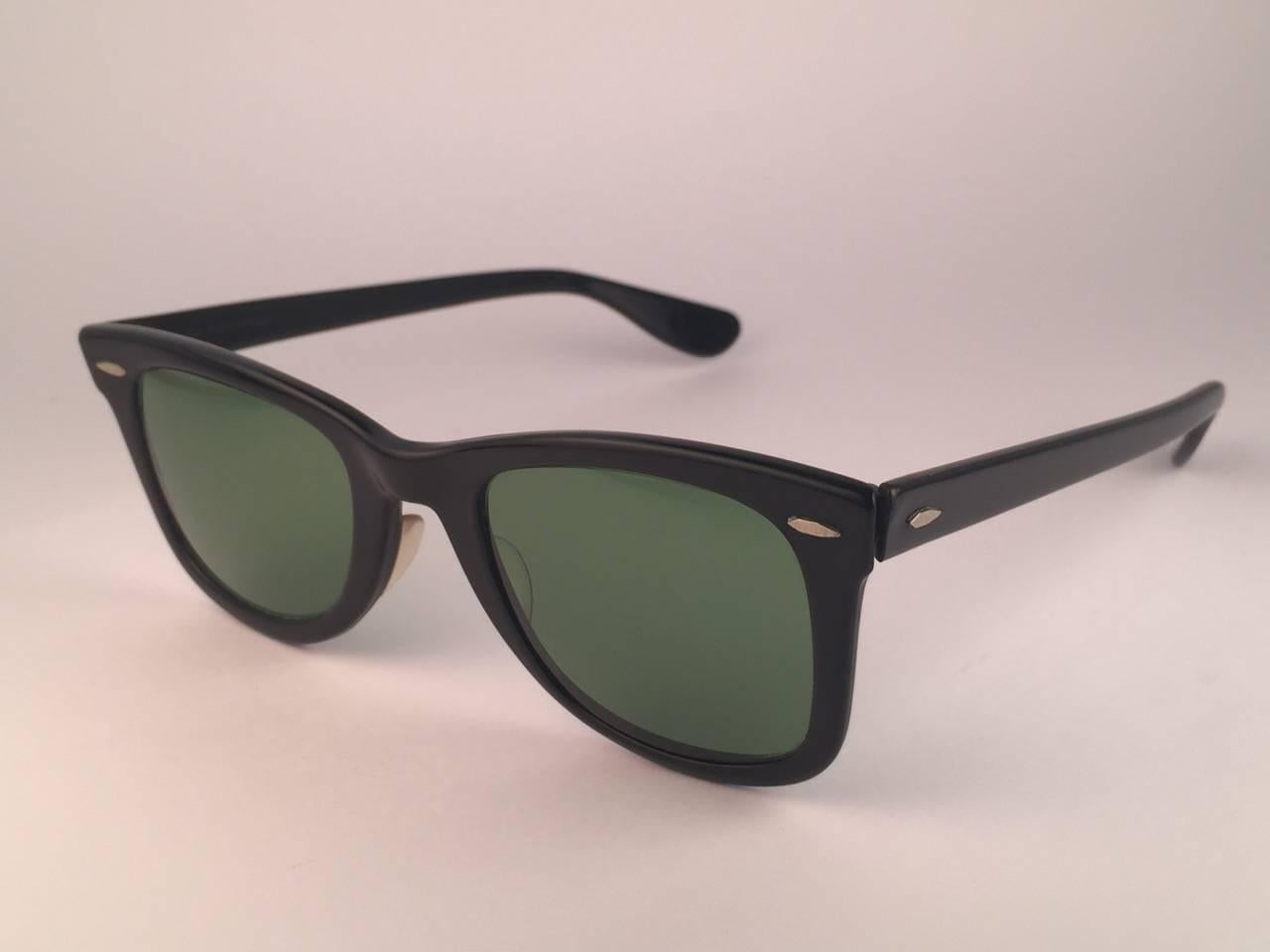 Women's or Men's Vintage Ray Ban Wayfarer 1960's Mid Century Black 1ST EDITION B&L USA Sunglasses