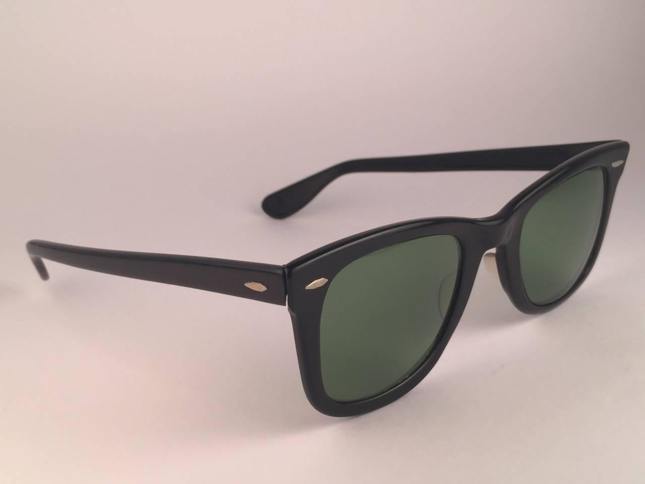 Brown Vintage Ray Ban Wayfarer 1960's Mid Century Black 1ST EDITION B&L USA Sunglasses