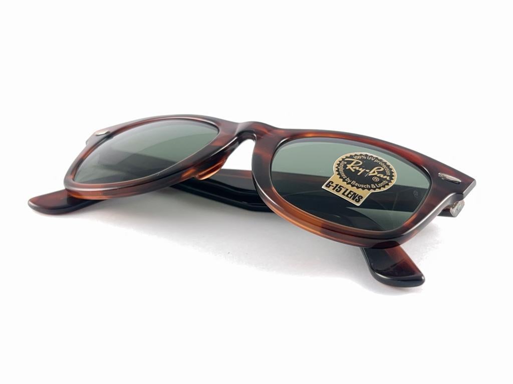 Vintage Ray Ban Wayfarer Classic Tortoise  G15 Lens B&L Usa Sunglasses For Sale 8
