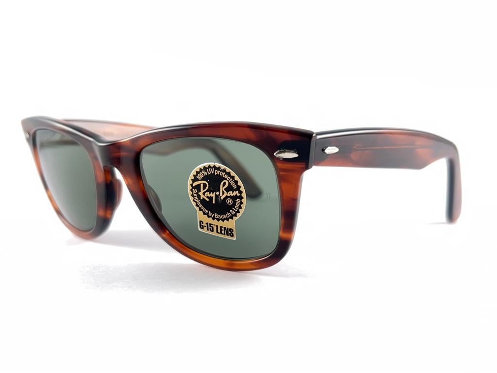 Vintage Ray Ban Wayfarer Classic Tortoise  G15 Lens B&L Usa Sunglasses For Sale 1