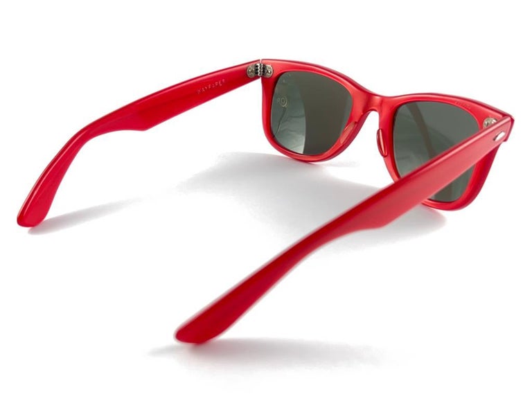 Wayfarer red lenses hotsell