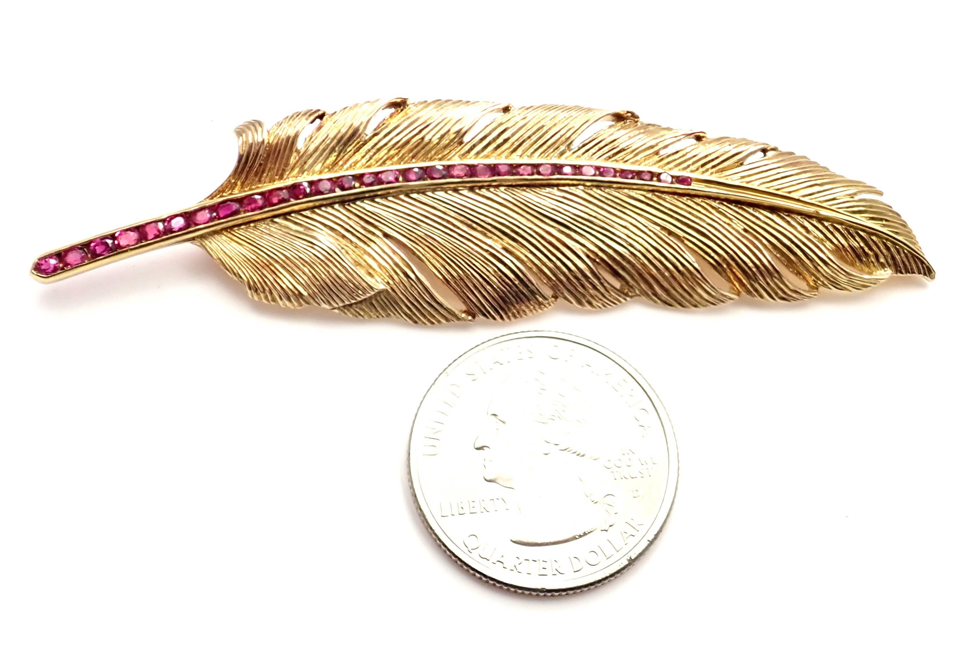 Vintage Raymond Yard Ruby Feather Yellow Gold Pin Brooch 3