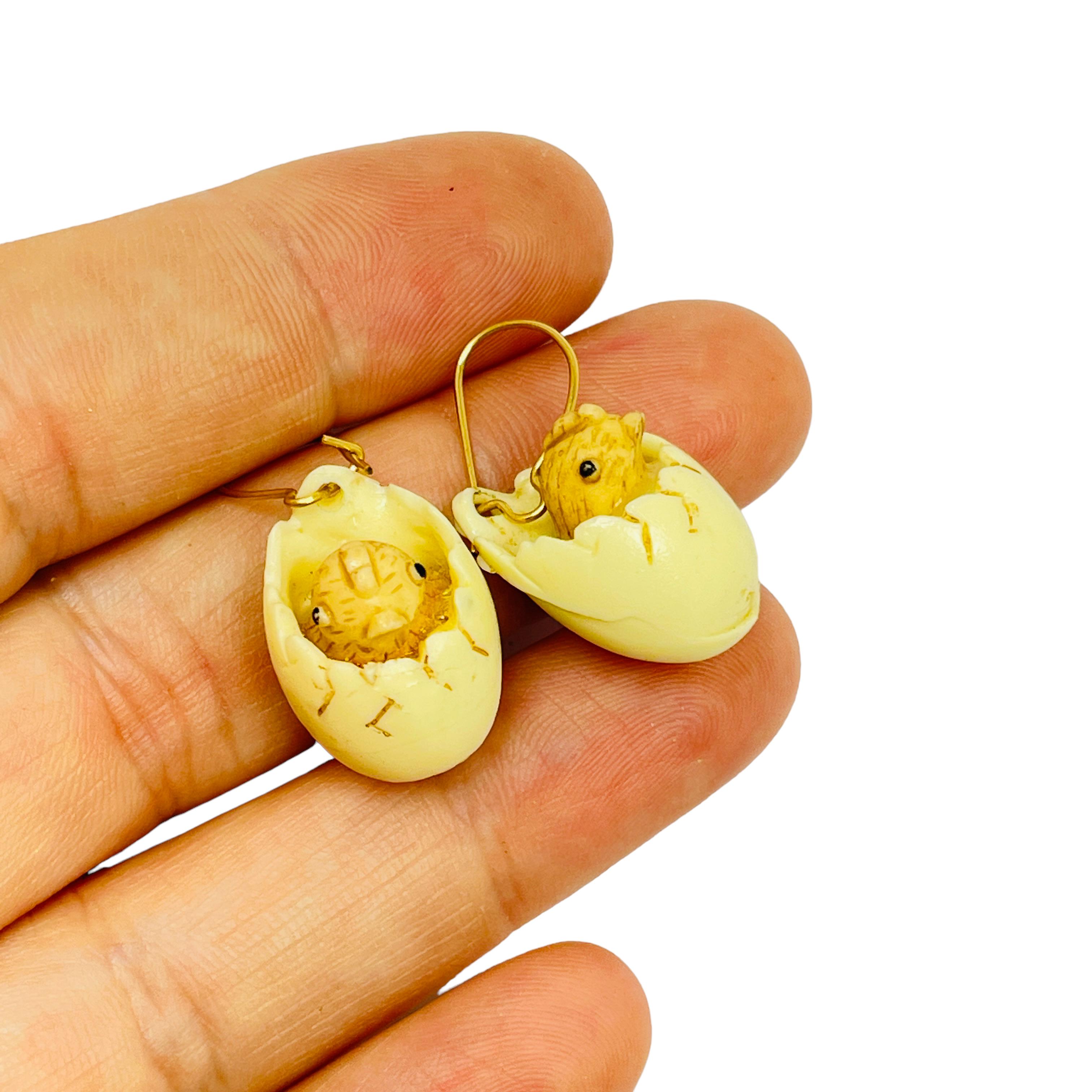 Women's or Men's Vintage RAZZA gold hatching resin eggs designer earrings