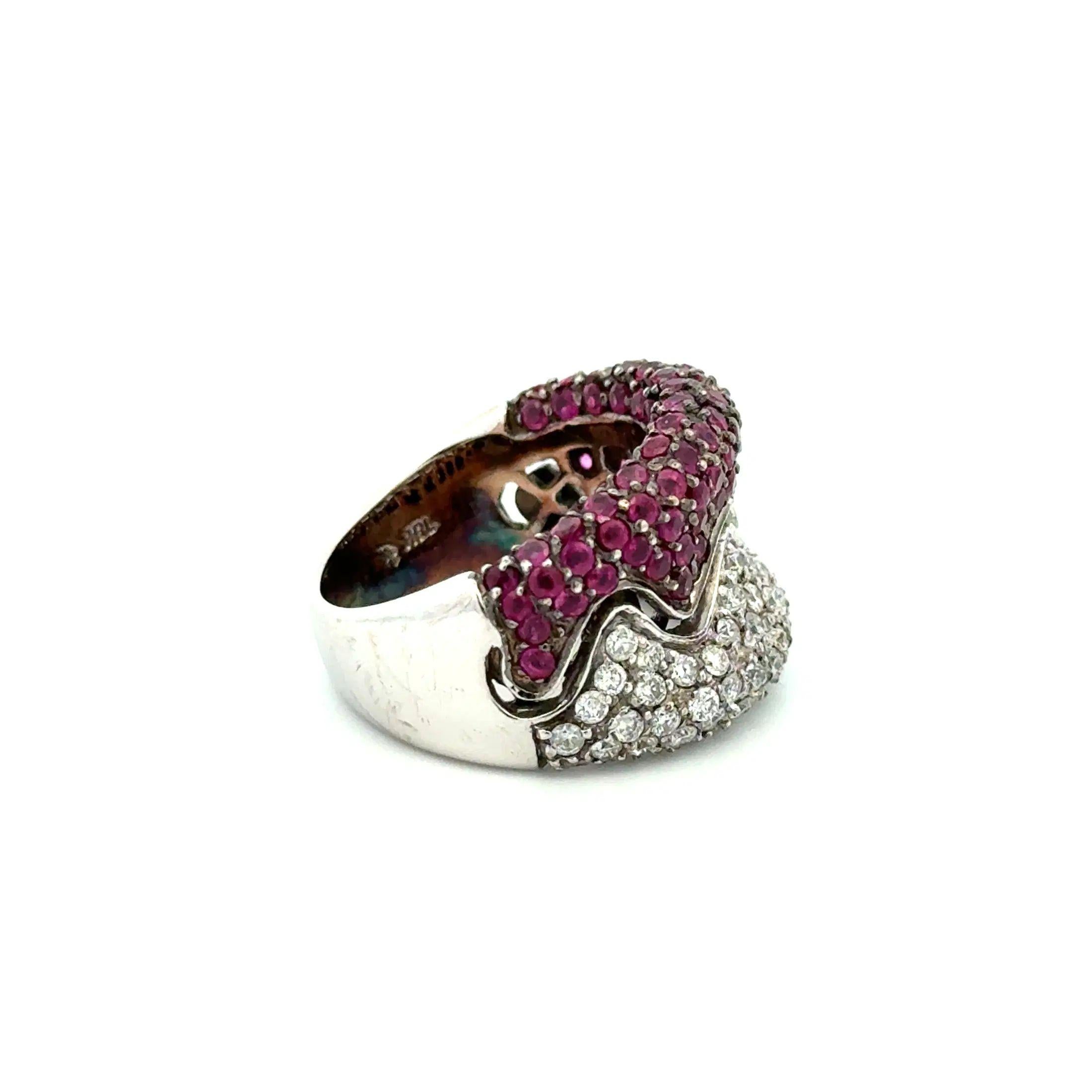 Vintage RBC Diamond and Ruby Gold Ring Estate Fine Jewelry Herren im Angebot