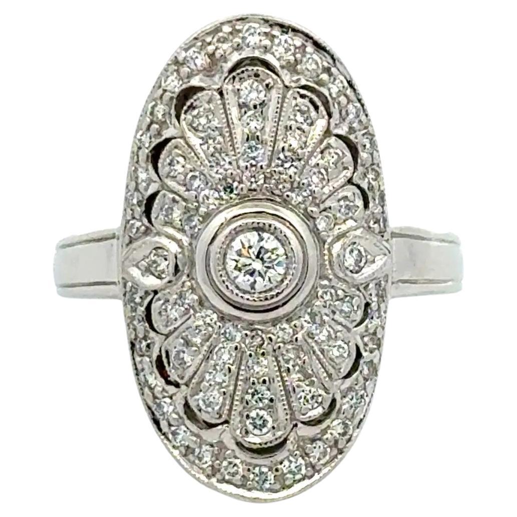 Vintage RBC Diamond Oval Navette Gold Cluster Ring en vente