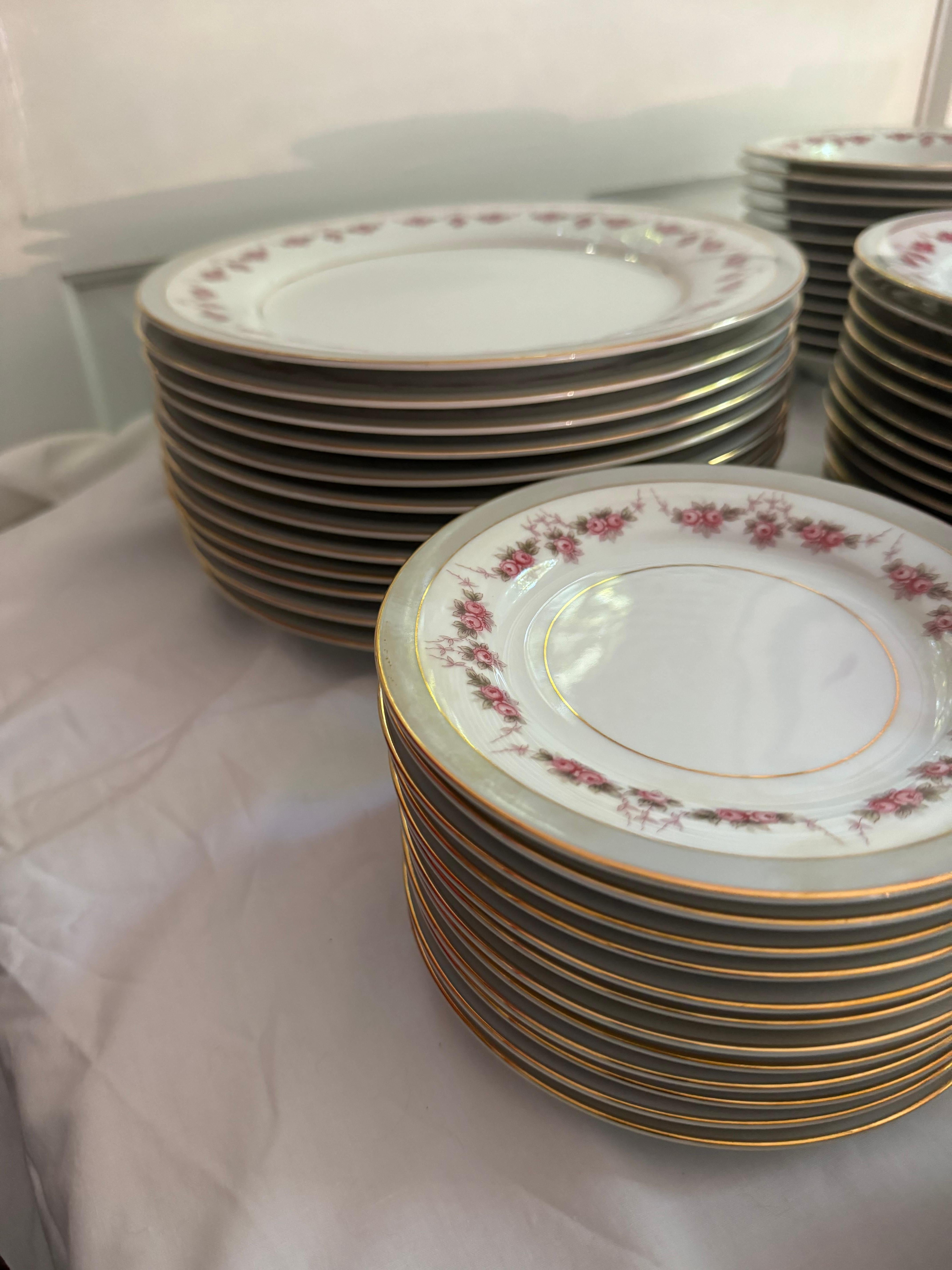 Céramique Ensemble de 12 pièces vintage Rc Royal Crockery par Noritake China en vente