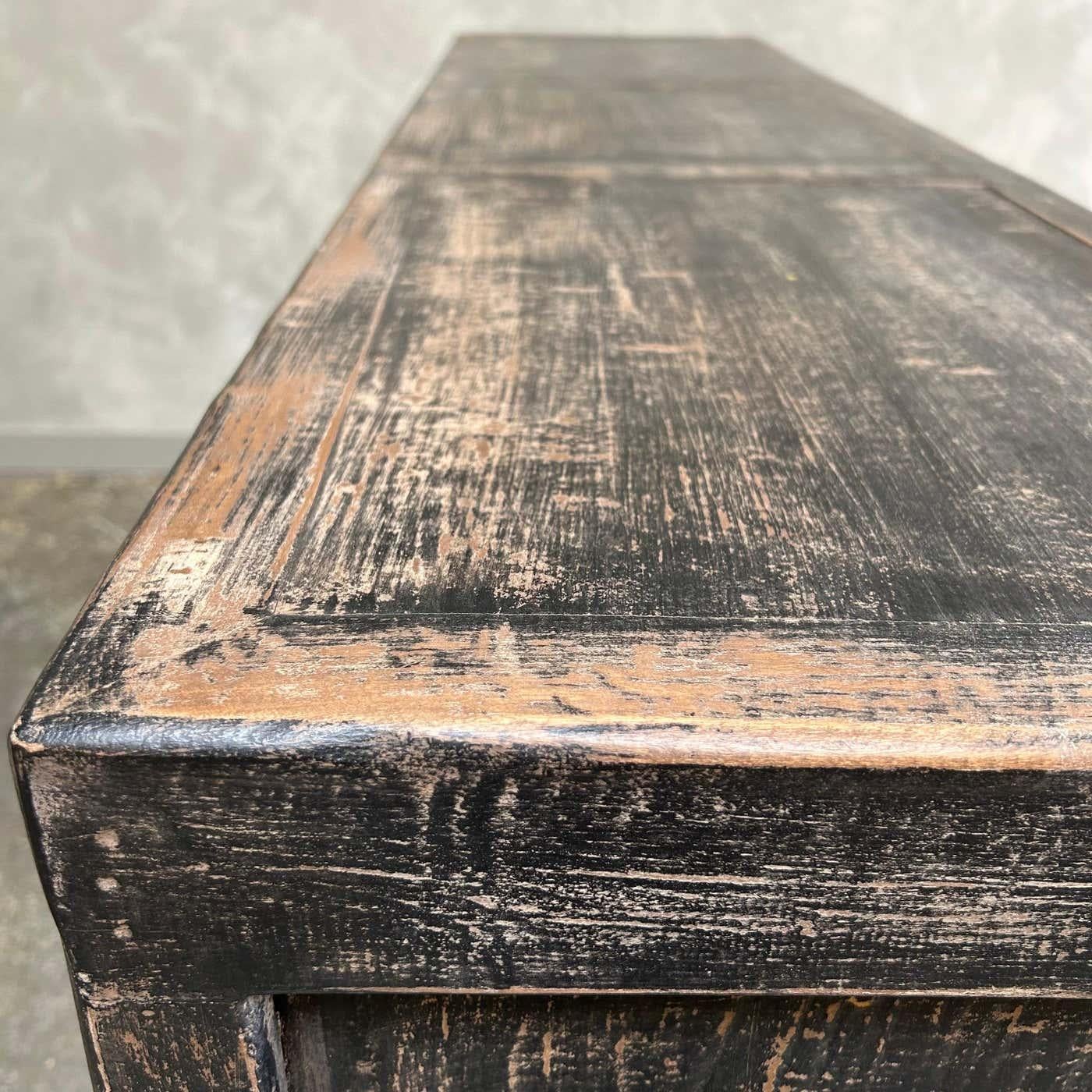 Vintage Reclaimed Ulme Wood Painted 3 Tür schwarz Schrank (20. Jahrhundert)