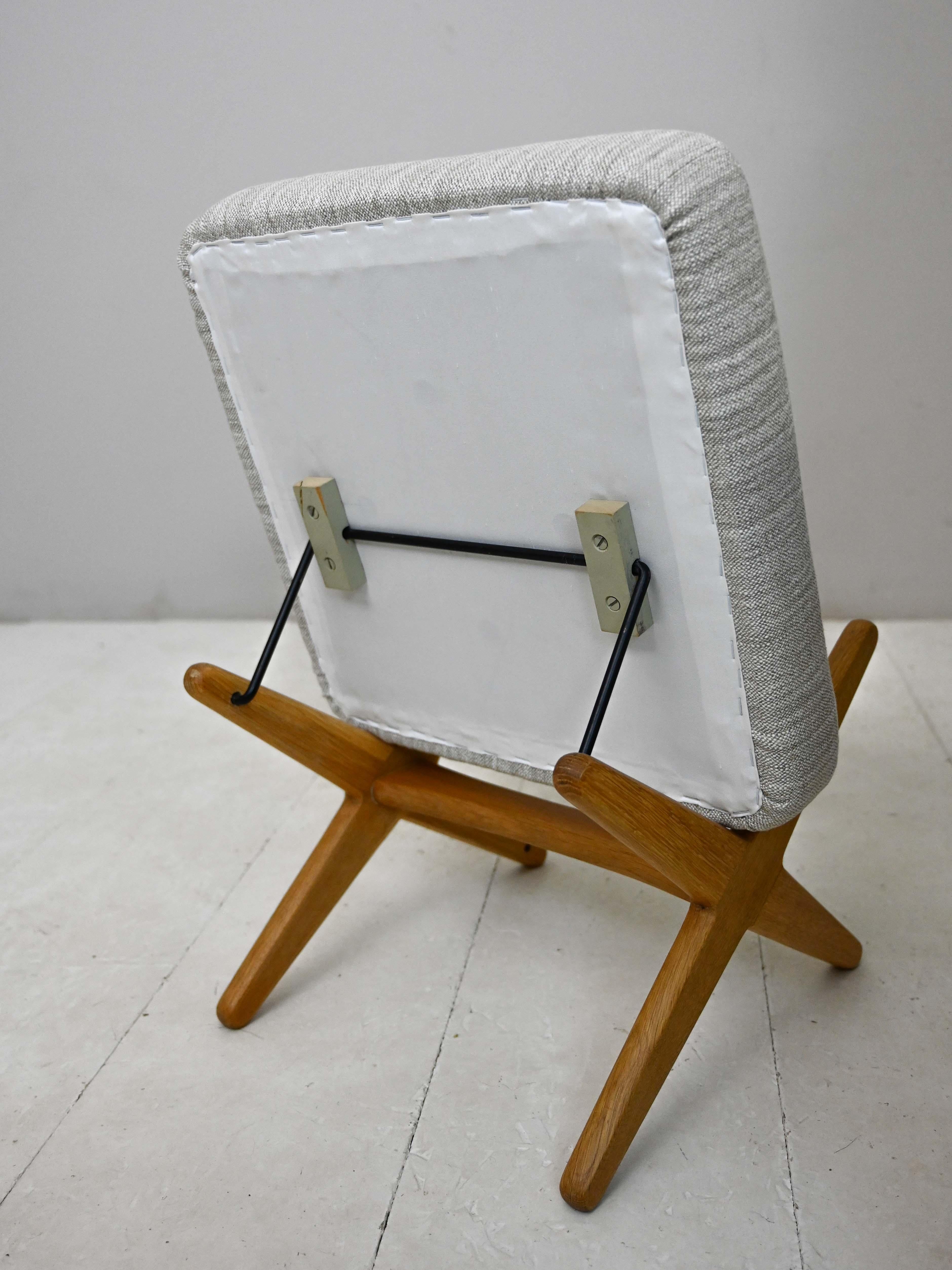Vintage reclining armchair and footstool by Alf Svensson For Sale 7