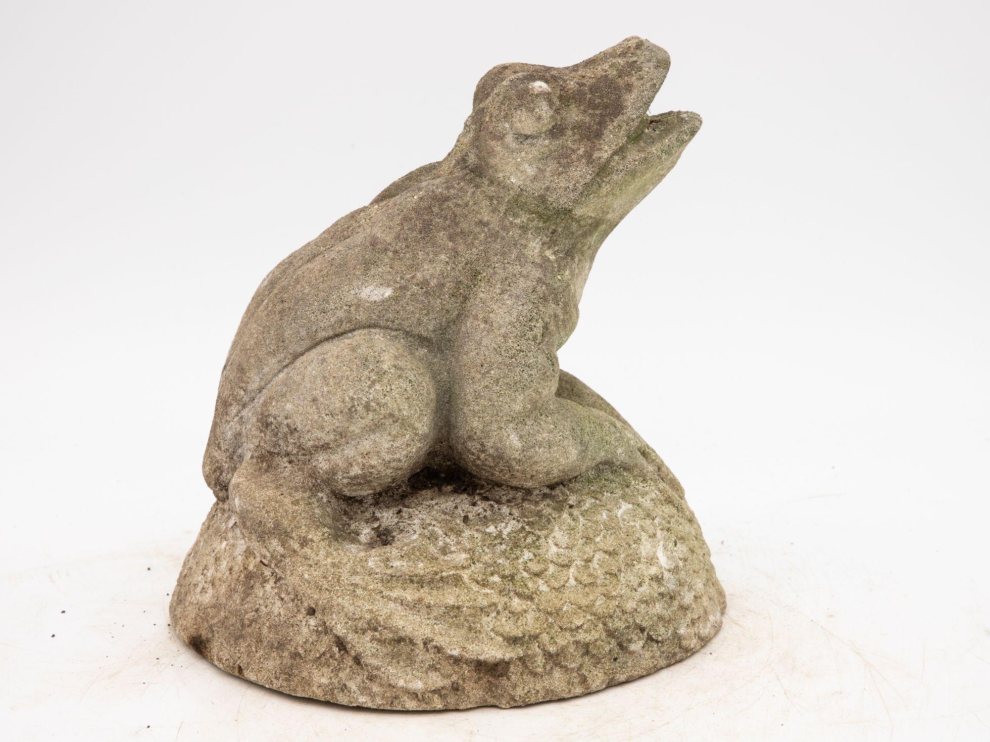Vintage Reconstituted Stone Frog Fountain Garden Ornament For Sale 1