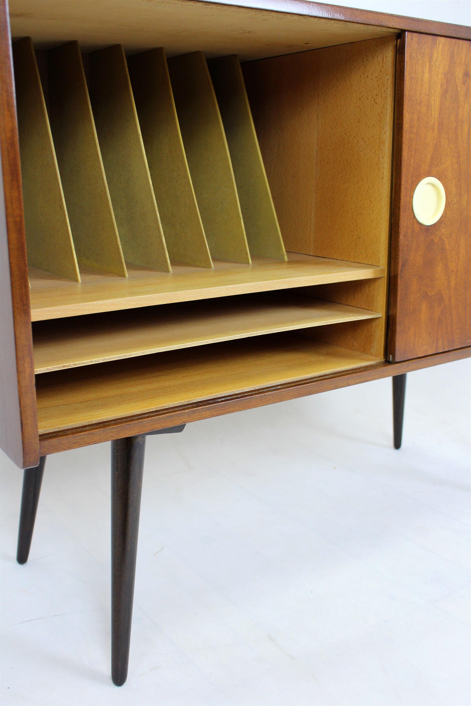 Cabinet per dischi vintage di Supraphon, 1959 in vendita 7