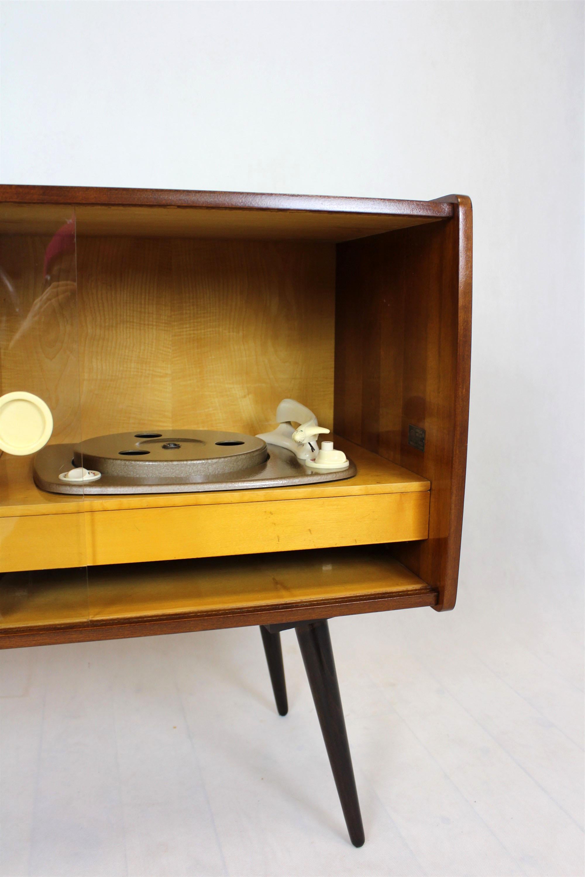 vintage record player cabinet