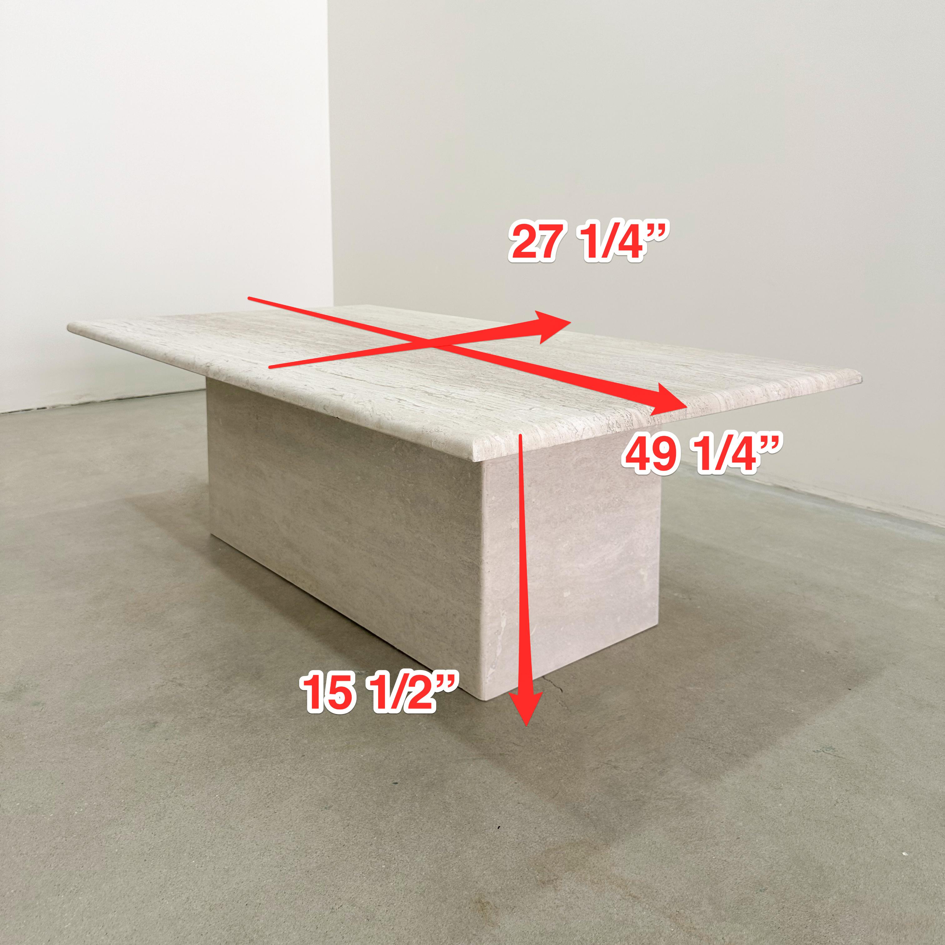 Table basse rectangulaire en travertin et marbre postmoderne MCM Retro  en vente 4