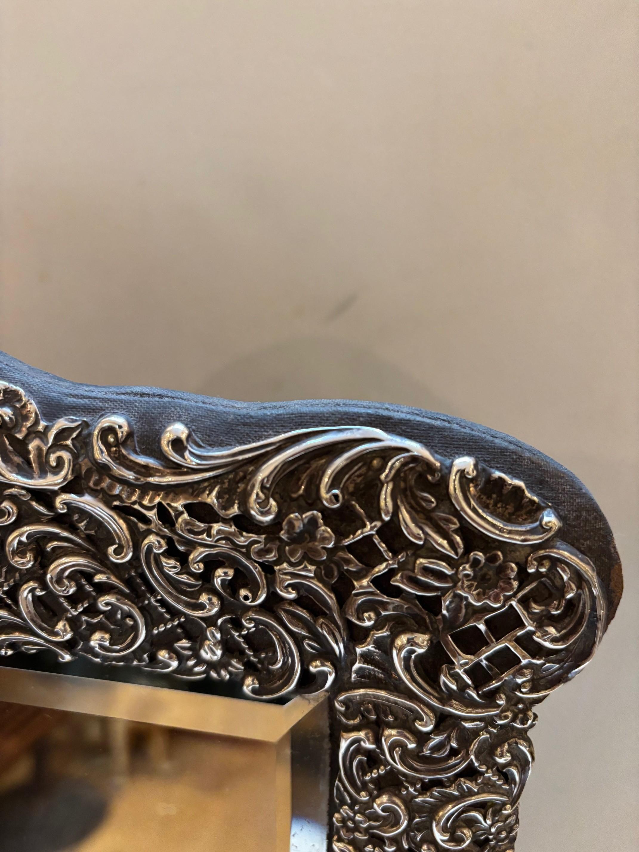 Specchio rettangolare smussato d'argento d'epoca di William Comyns in vendita 5