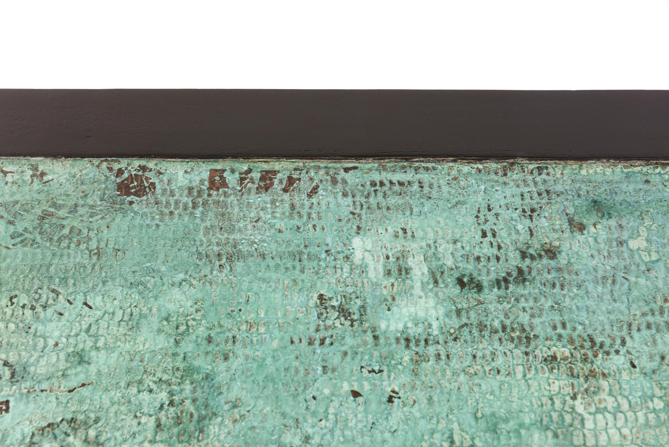 Table à Cocktail Vintage Rectangulaire en Wood Noir et Cuivre Patiné à Dessus Turquoise en vente 5