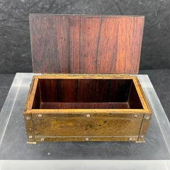 Scatola rettangolare d'epoca in metallo bronzo e palissandro, Europa
