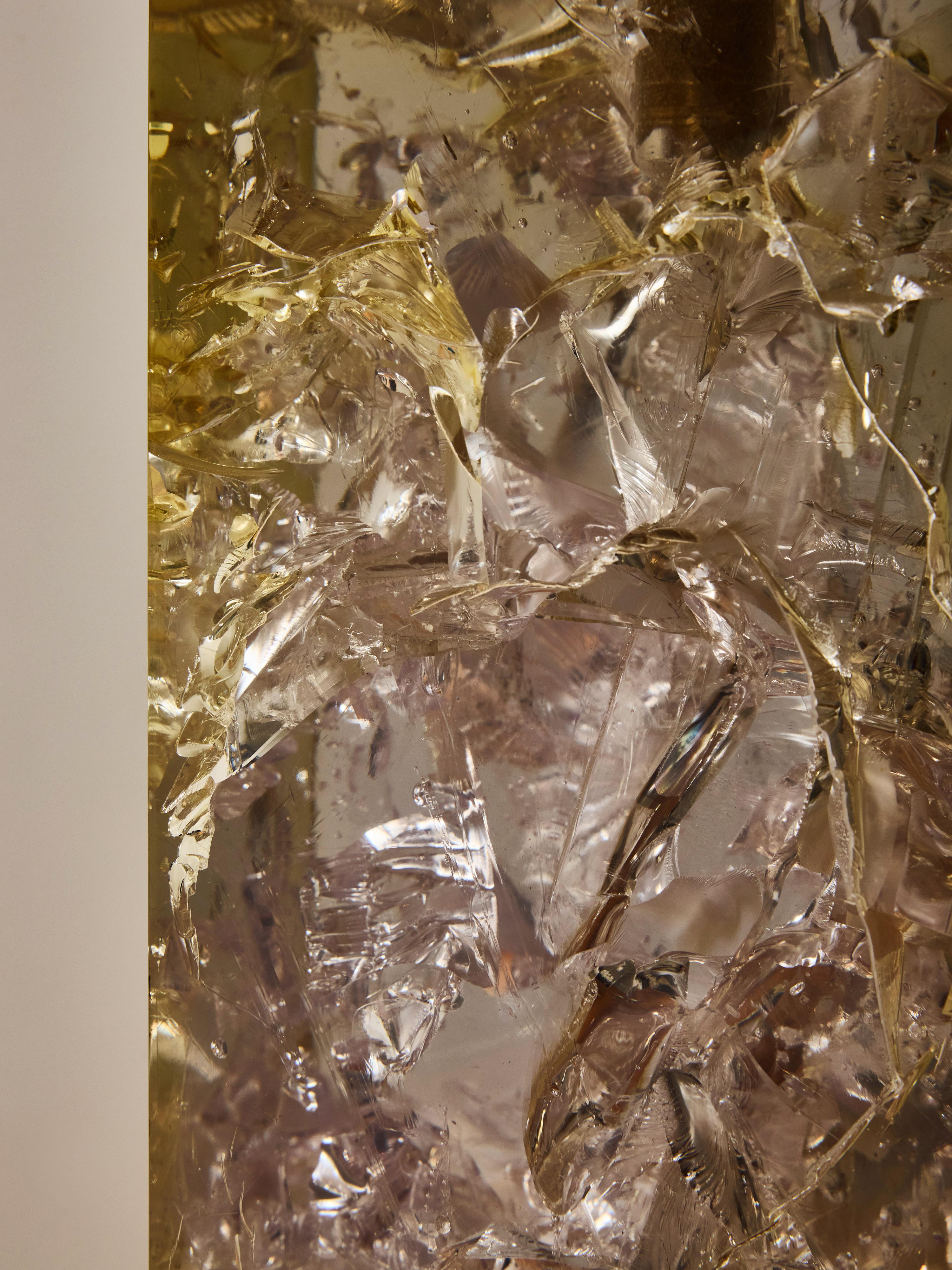 Metal Vintage Rectangular Clear Fractal Resin Table Lamp For Sale