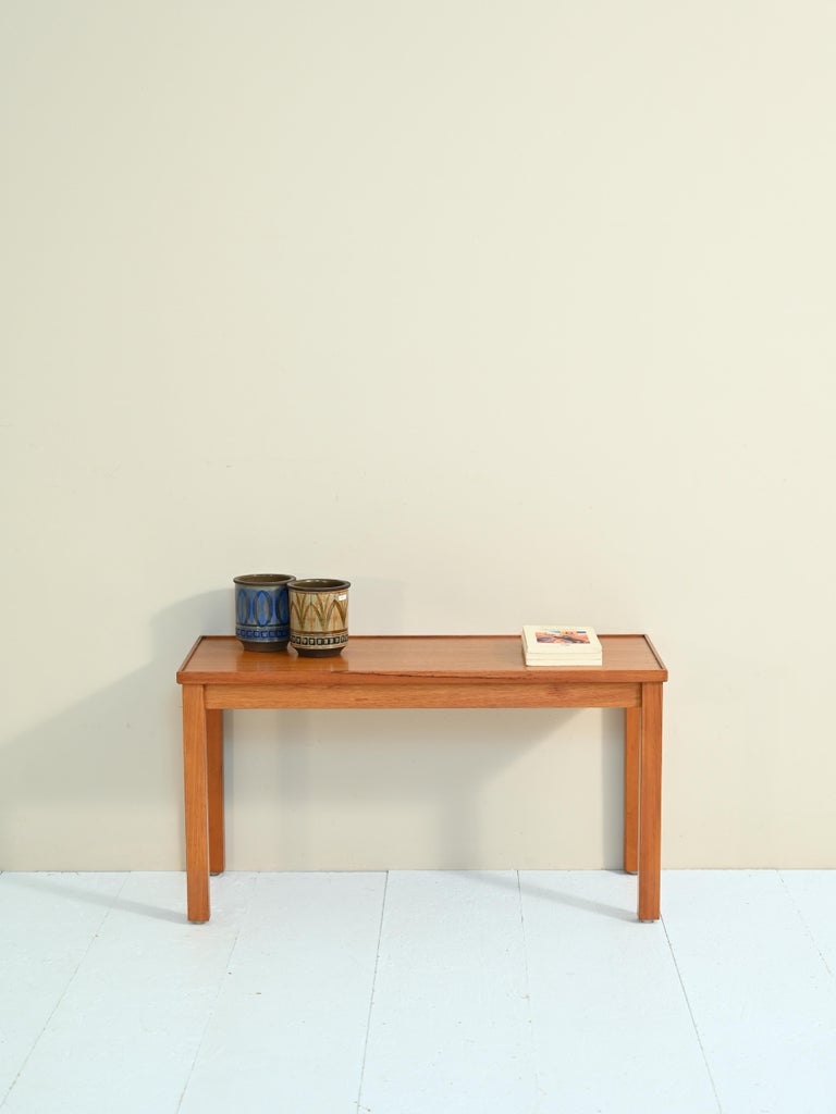 Vintage rectangular coffeetable For Sale at 1stDibs